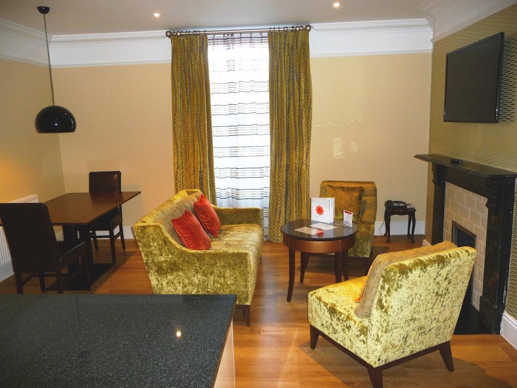 Premier Suite
