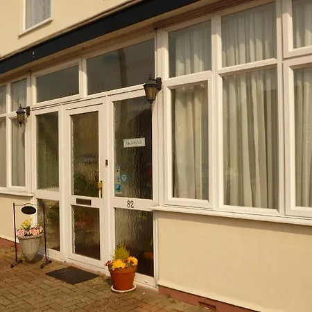 Arbury Lodge Guest House-3