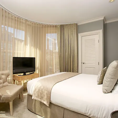Hotel Veritas-2